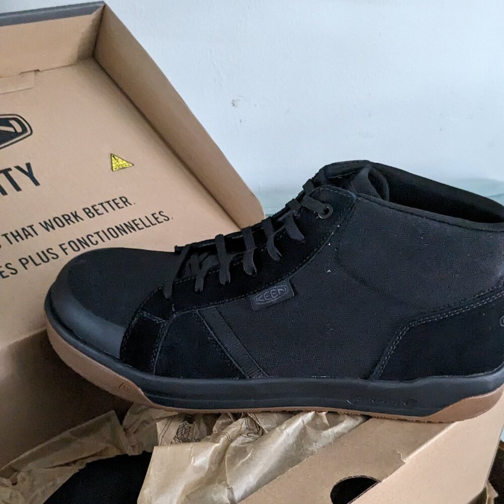 Unbeatable price!! Keen Kenton Mid Mens Shoes - Size 12